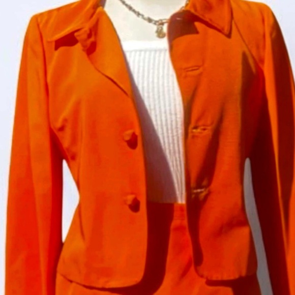 Vintage Genny Orange Skirt and Jacket Suit Size Vintage Fits Size Small - Picture 5 of 12
